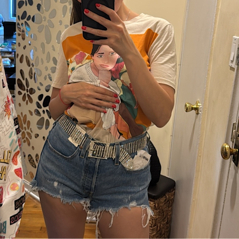 Levi’s Graphic Tee with Denim Shorts
